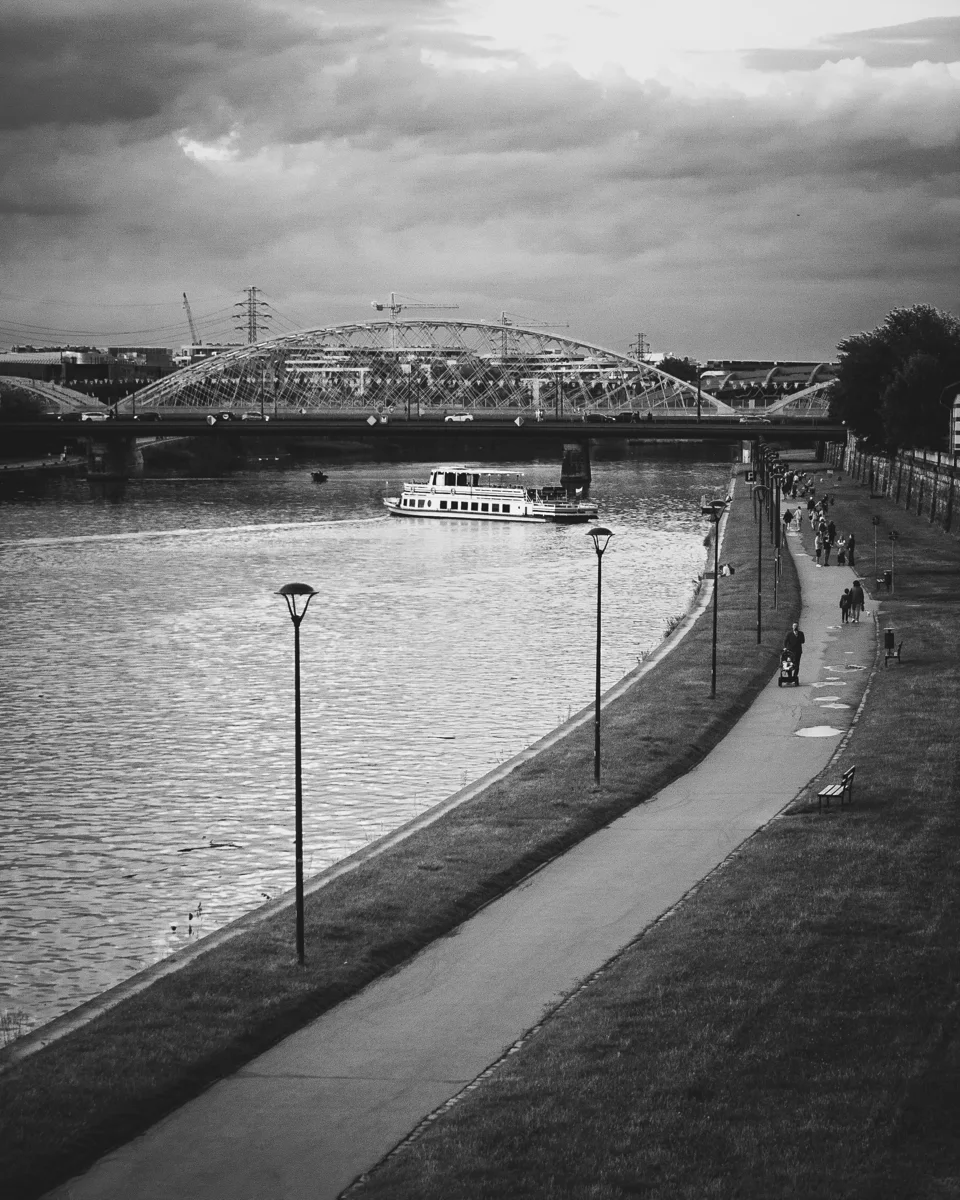 Along the Bend